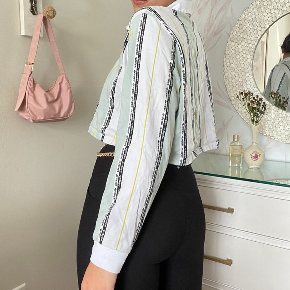 Cropped Collared Adidas Top - Picture 2 of 6